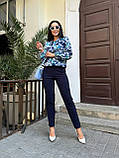 Яскрава жіноча бірюза блуза в блакитну квіточку з коміром на зав'язках блузка з довгим рукавами., фото 5