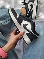 Женские демисезонные кроссовки Nike Air Jordan 1 low black white (черно-белые) повседневные кроссы 564 Найк