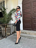 Стильна жіноча блакитка блуза в квіточку з коміром на зав'язках блузка з довгим рукавами, фото 5
