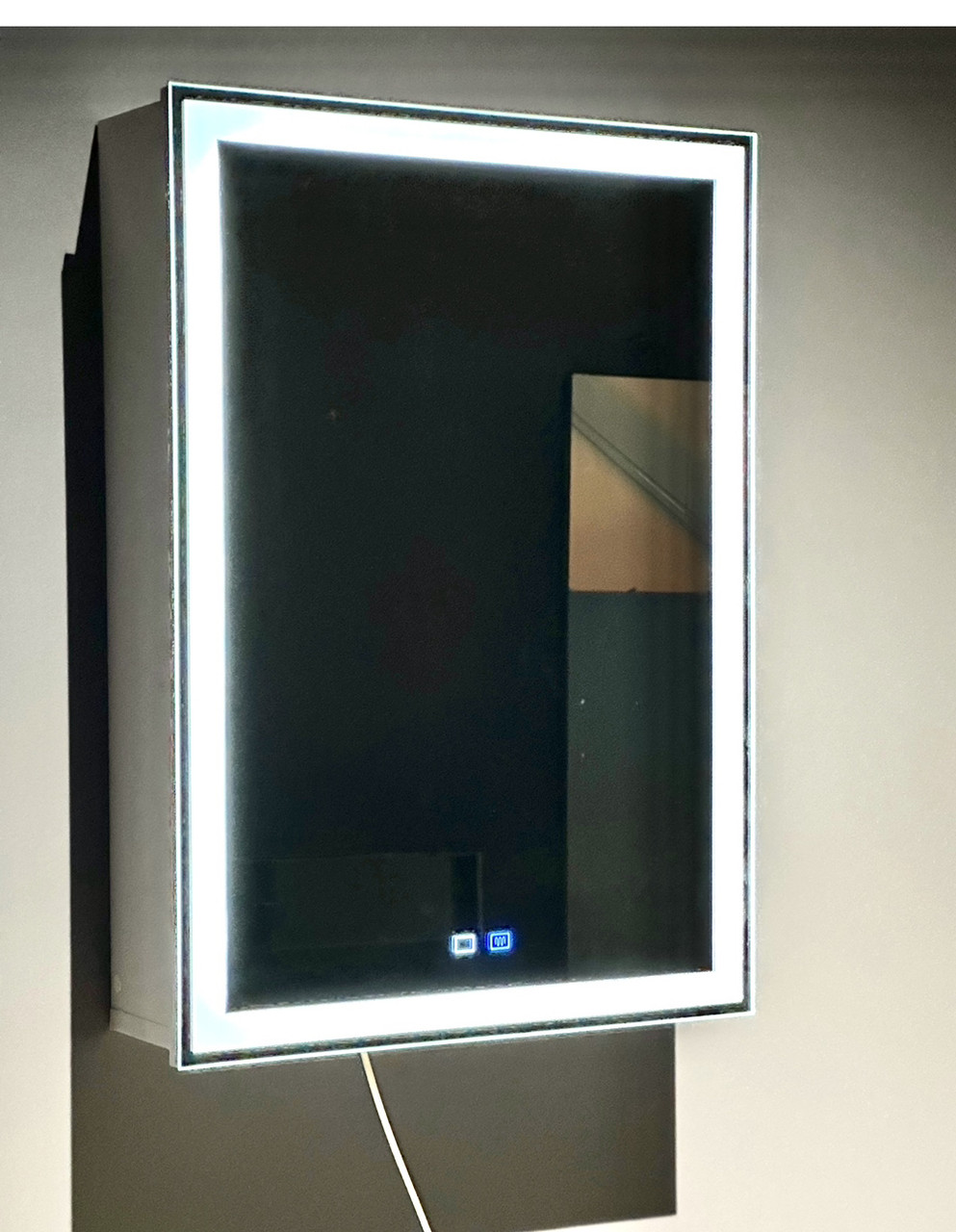 Дзеркало шафа з Led-підсвіткою, антипаром і сенсорами