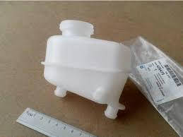 426475 Бачок головного гальмівного циліндра Ланос (GM)