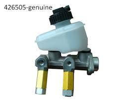 426505 Циліндр главний торм Ланос1,5 (з бачком) DAC (з АВС) ориг