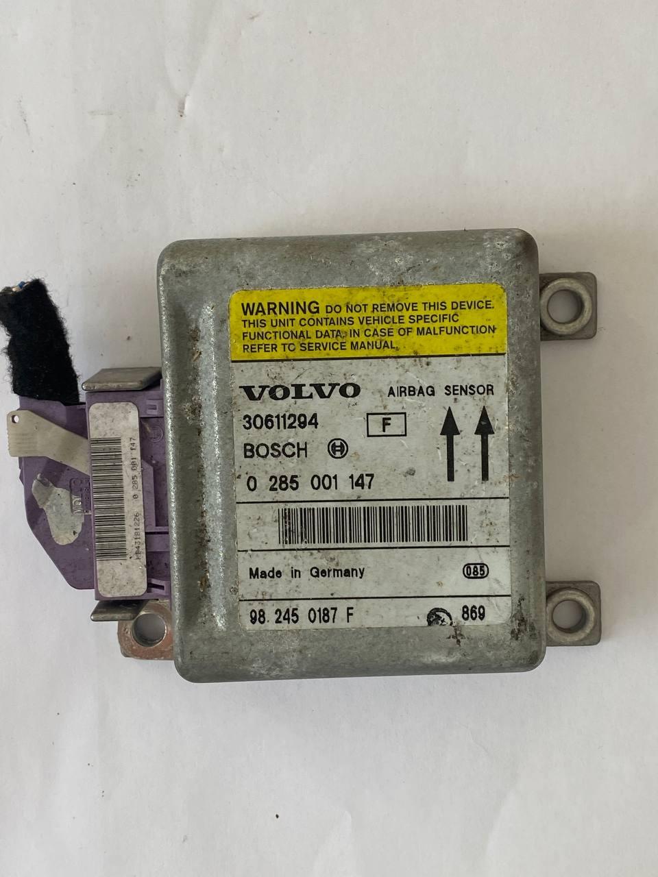 Електронний блок керування Volvo Bosch 30611294 / 0 285 001 147 / 0285001147 / 98 245 0187 F / 982450187F