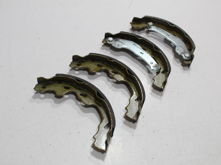 Колодки задні гальмівні Toyota Yaris Peugeot 107 Suzuki Swift Citroen C1 044950D010 SHIKOO, фото 1