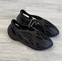 Кроссовки в сти-ле Adidas Yeezy Foam Runner черные