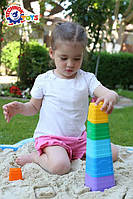 Пирамидка Башни ТехноК 4654 детская 7 квадратных формочек пластиковая игрушка для детей в песочницу