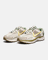 Кроссовки Nike Wmns Air Zoom Vomero 5 'Pale Ivory Oil Green'