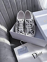 Красивая женская обувь Walk-N Dior Platform. Повседневные женские кеды Диор.