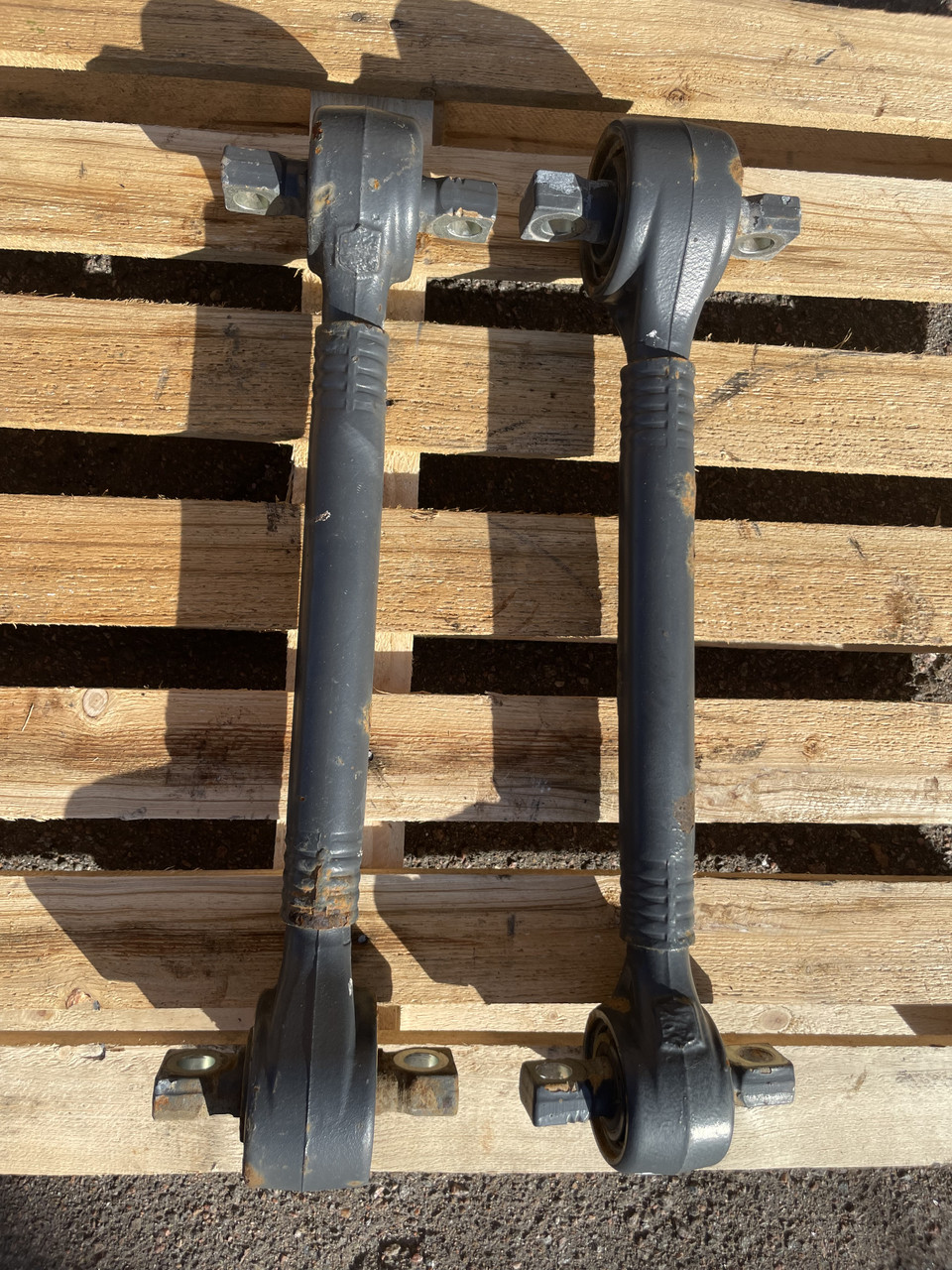 Тяга реактивна DAF  XF 106/105  CF Renault  Magnum/Premium, фото 1