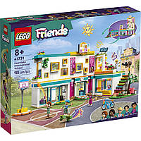 Конструктор LEGO Friends Хартлейк-Сити: международная школа 985 деталей (41731)(1725794253756)