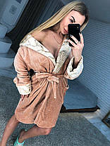 Коричневий жіночий теплий плюшевий домашній халат, фото 3