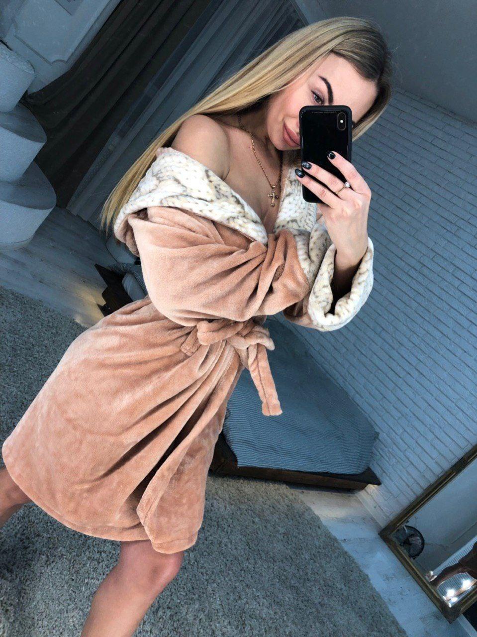 Коричневий жіночий теплий плюшевий домашній халат