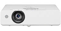 Проектор Panasonic PT-LB426 XGA, 4100 lm белый, 1.48-1.78