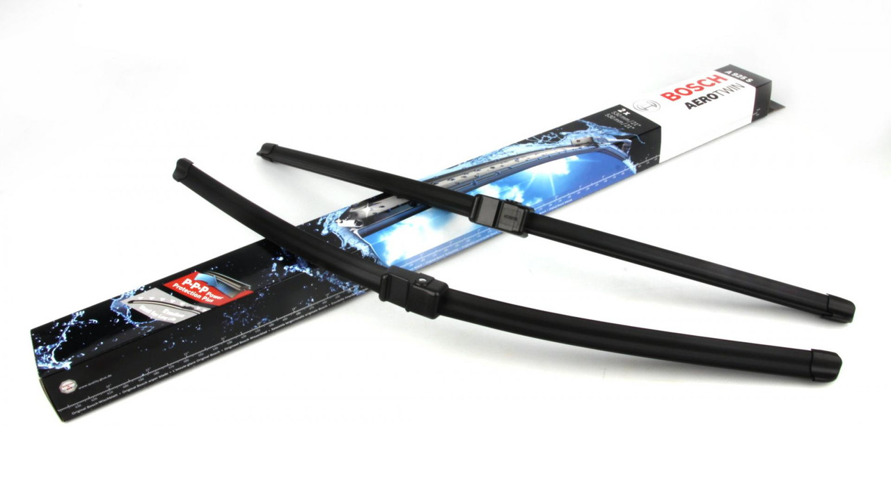 Щітки склоочисника (530 / 530 мм) Skoda Superb / VW Passat 01- Aerotwin (безкаркасна) Bosch 3397118925