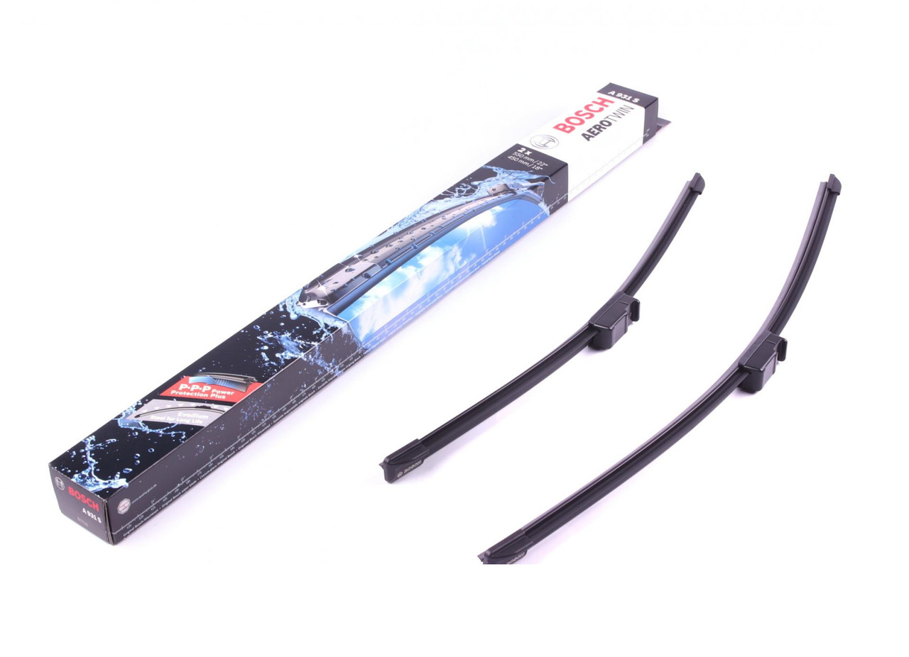 Щітки склоочисника (550 / 450мм) Opel Astra H 1.4-2.0 CDTI 04-14 Bosch 3397118931