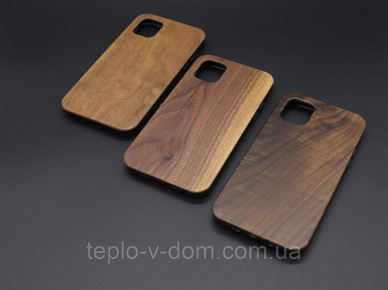 Чохол на смартфон iPhone 11 дерев'яний міцний "Горіх" під гравіювання