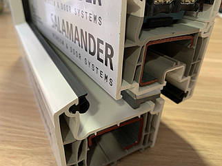 Вікна Salamander bluEvolution 73