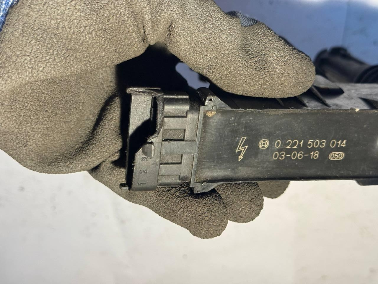 Купушка запалювання opel 0 22 503 014 / 0221503014