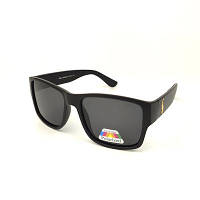 Солнцезащитные очки квадратной формы Polarized Polo c черной матовой роговой оправой и черной линзой