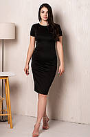 Жіноче трикотажне плаття-футляр по коліно, обтягуюче по фігурі, з короткими рукавами. Чорне 38