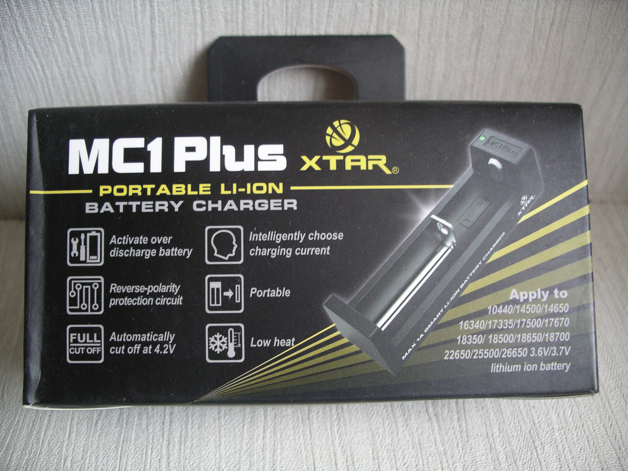 Зарядний пристрій Xtar MC1 plus