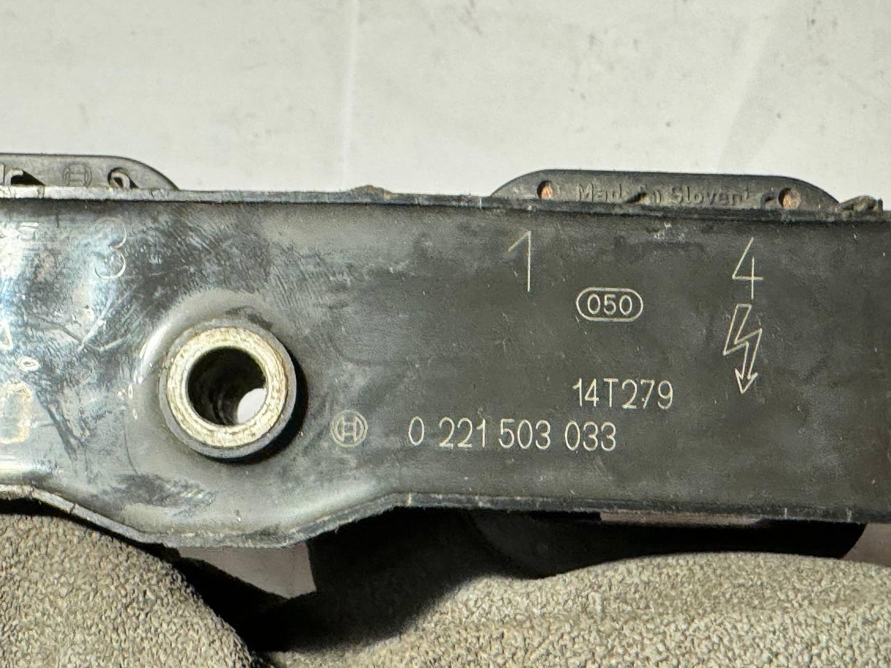 Купушка запалювання mercedes 0 221 503 033 / 0221503033 / 14T279