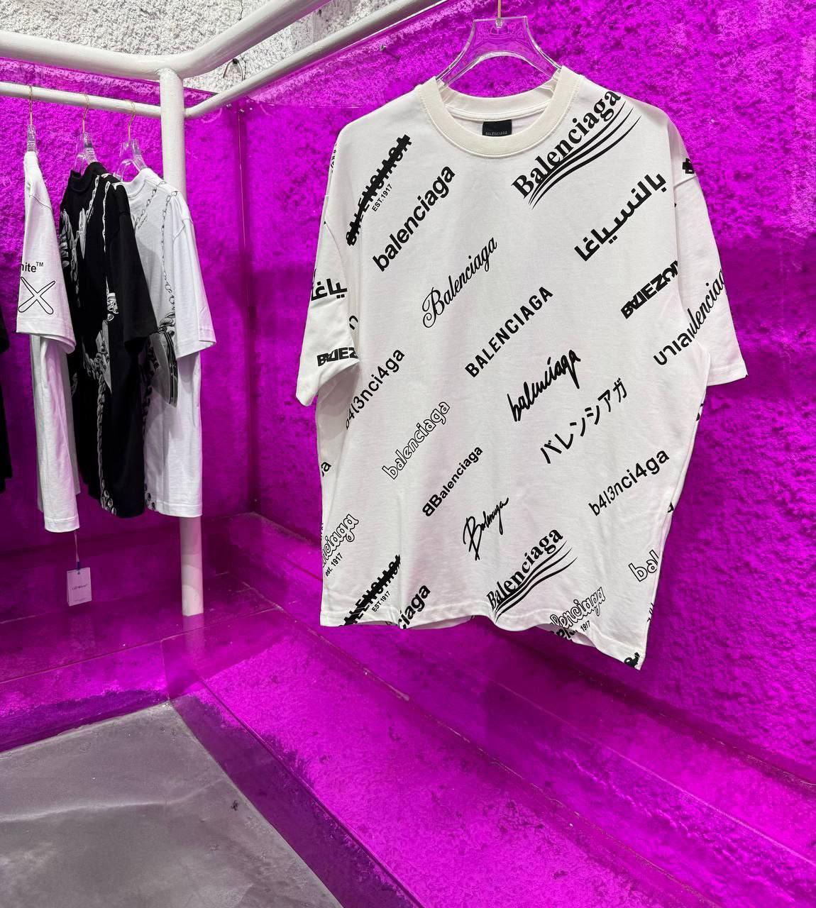 Чоловіча футболка Balenciaga CK8063 біла