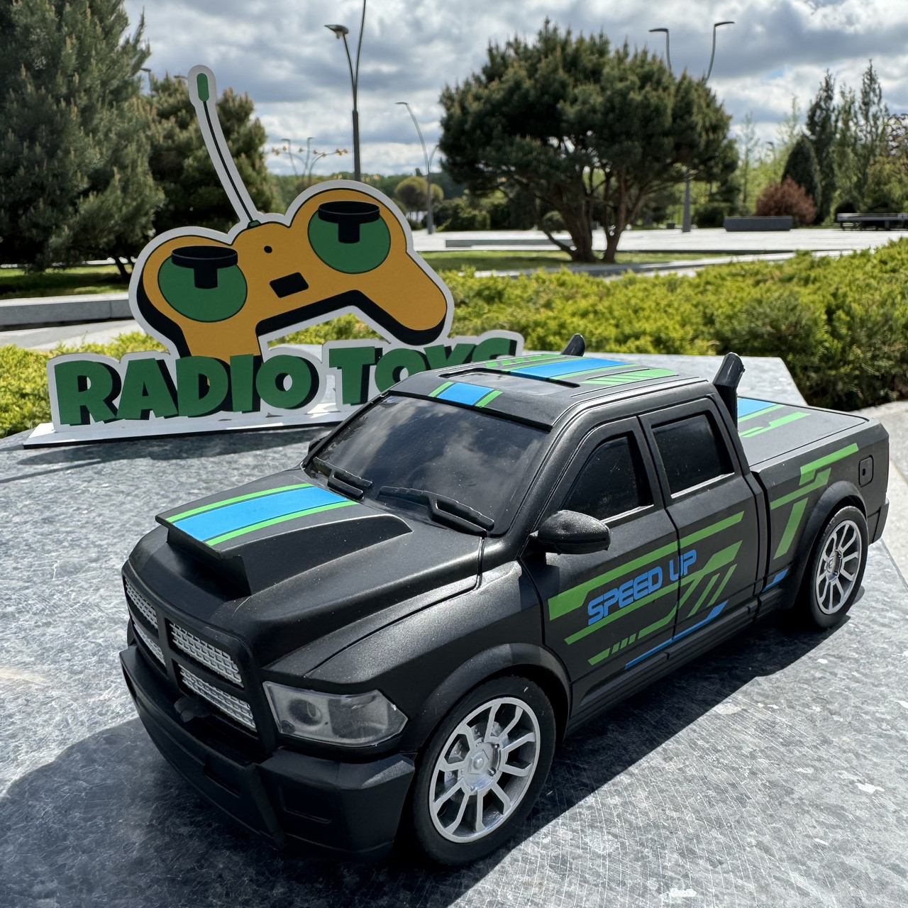 Джип на радіоуправлінні Desert Fox Pickup Чорний | Машина на пульті управління | Машинка на радіокеруванні, фото 1