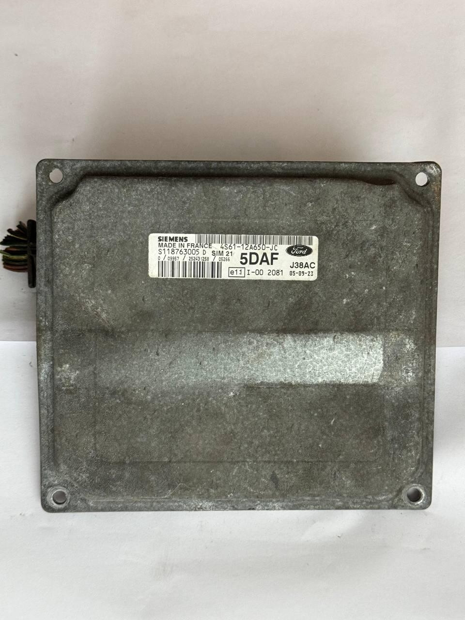 Електронний блок керування Ford Siemens S 118 763 005 D / S118763005D / 4S61-12A650-JC / 4S6112A650JC / 5DAF / J38AC, фото 1