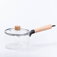 Стеклянная каструля с деревянной ручкой