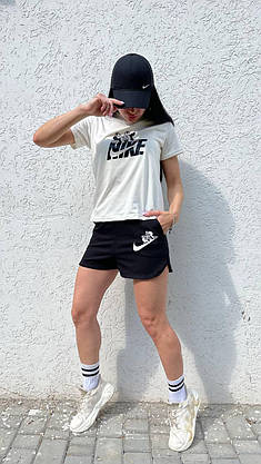 Футболка жіноча літня з написом Nike модна повсякденна футболка на дівчину світлого кольору легка зручна, фото 5