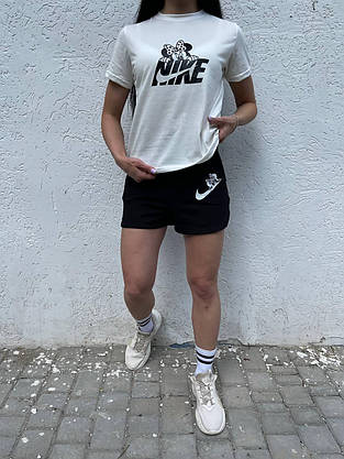 Футболка жіноча літня з написом Nike модна повсякденна футболка на дівчину світлого кольору легка зручна, фото 6
