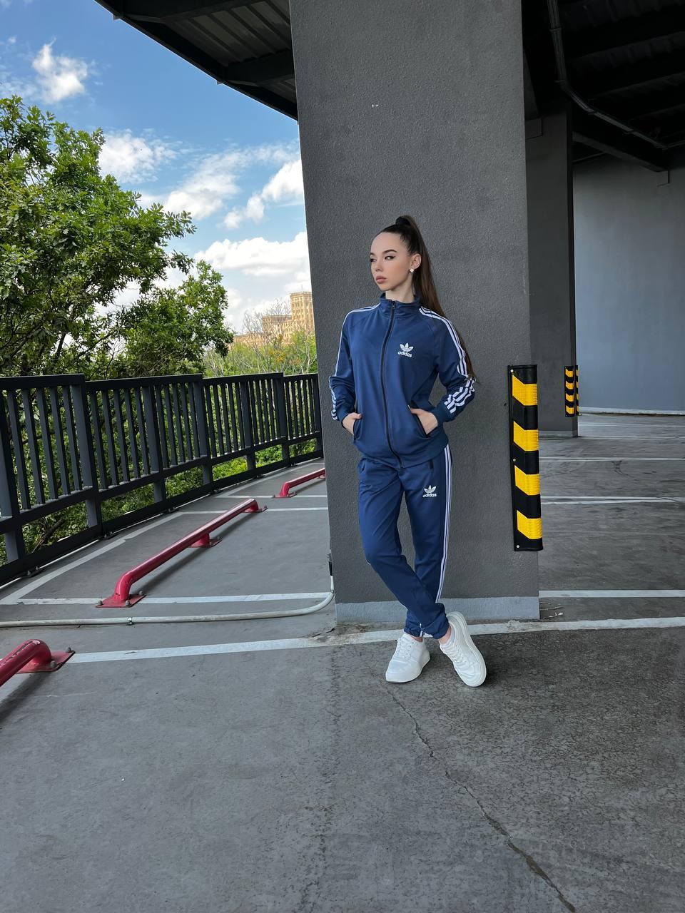 Жіночий спортивний костюм із лампасами весняно-осінній повсякденний молодіжний модний костюм для дівчини