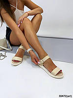 Босоніжки жіночі шкіряні бежеві сандалі на низькому ходу на білій підошві Zoya, модні літні на липучці 36