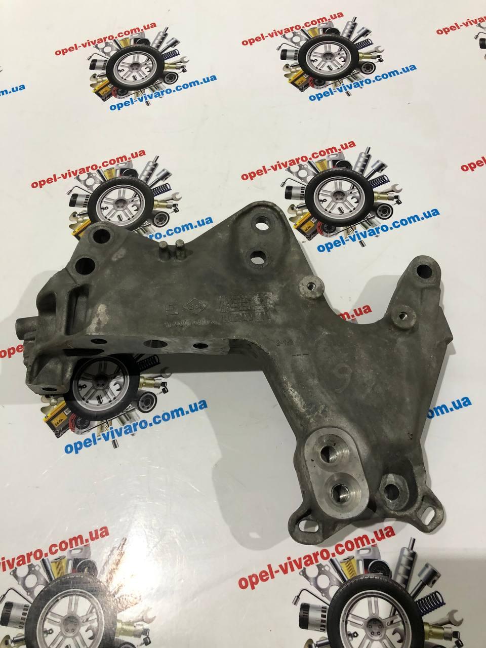Кронштейн двигуна 1.6 DCI правий Opel Vivaro 3 14- (Опель Віваро), фото 1