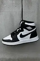 Кроссовки Nike Air Jordan 1 Retro High, Найк Еір Джордан 1 ретро хай чорно-білі Black White