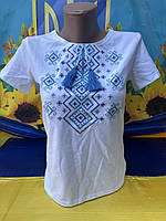 Жіноча футболка вишиванка із зав'язками норма розмір 42-52, білого кольору з блакитною вишивкою