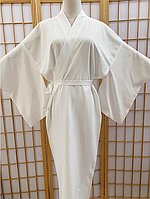 Новое белоснежное японское кимоно хаори
