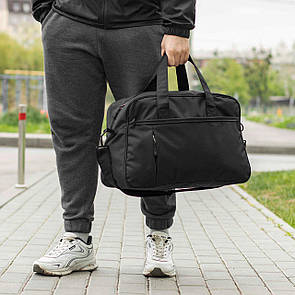 Дорожня спортивна сумка DELTA  чорна тканинна для тренувань і поїздок молодіжна на 30 літрів