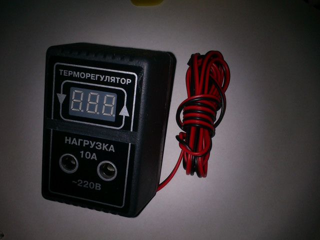 Терморегулятор цифровой высокоточный на розетке двух пороговый - фото 1 - id-p28735720