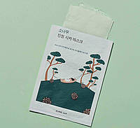Заспокійлива тканинна маска з екстрактом голок сосни ROUND LAB Pine Calming Cica Mask Sheet 27 ml