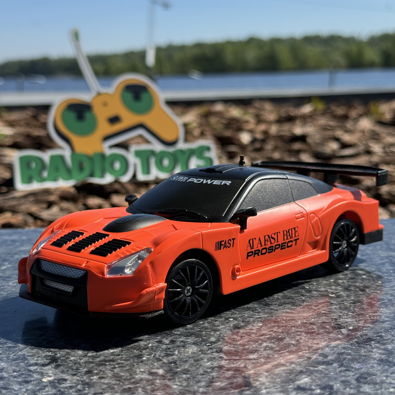 Дрифтова машинка на радіоуправлінні Nissan Skyline GT-R Оранжева | Дрифт машинка на радіокеруванні для дрифту на пульті управління, фото 1