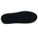 Жіночі шкіряні кеди білого кольору з чорною підошвою на шнурівці з перфорацією MIDA 230296(114) розмір 36, фото 9