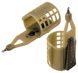 Годівниця Brain Клітка пластикова зі знімним вантажем M 070g