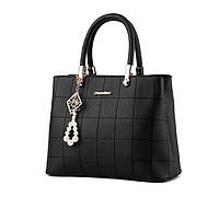 Женская сумка с брелком стеганная, большая сумочка через плечо для девушек PRO_899