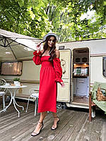 Платье длиной миди с открытыми плечами+ по верхней части настрочена резинка лен красный