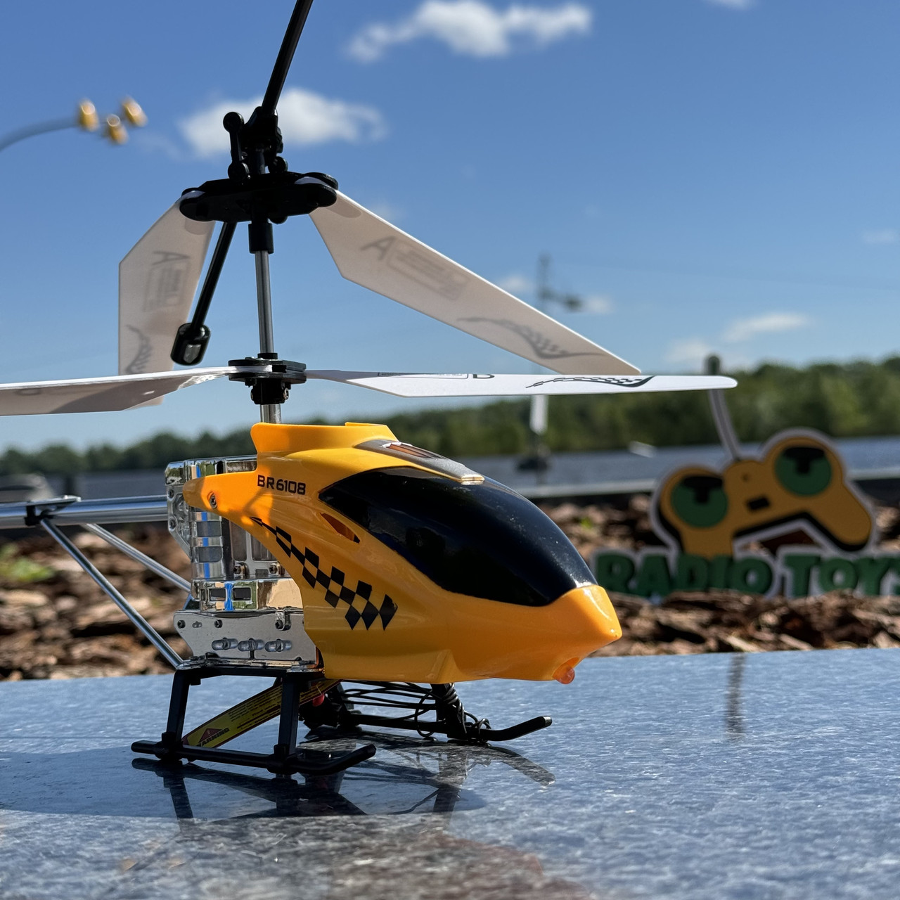 Вертоліт на радіоуправлінні "SkyMaster" 36см | Гвинтокрил на пульті управління | Гелікоптер на радіокеруванні, фото 1