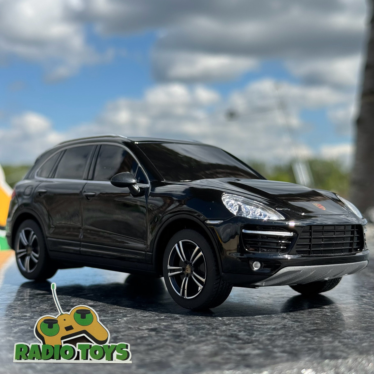 Машинка на радіоуправлінні PORSCHE Cayenne Turbo Чорна| Машинка на пульті управління| Порш на радіокеруванні, фото 1