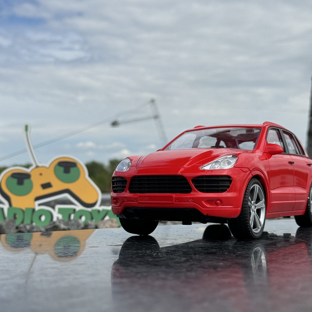 Машинка на радіоуправлінні PORSCHE Cayenne GTS Червоний | Машинка на пульті управління | Машина Порш на радіокеруванні, фото 1