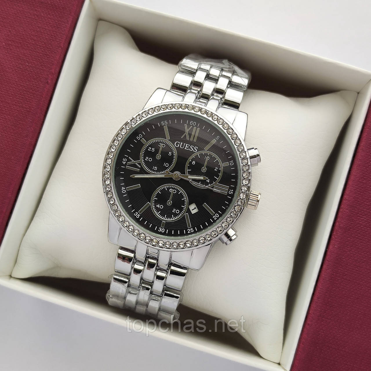 Жіночий наручний годинник Guess (Гес) сріблястий з чорним циферблатом, камінчики навколо. дата - код 2411b